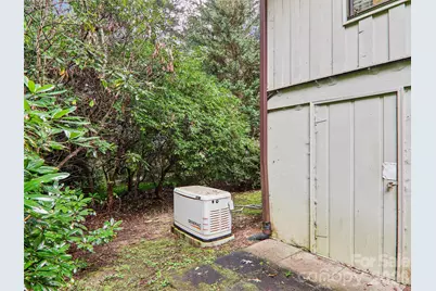 126 Brandon Road, Hendersonville, NC 28739 - Photo 37