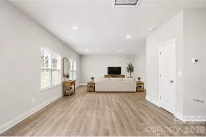 8908 Sawyer Run Court, Charlotte, NC 28215 - Photo 5