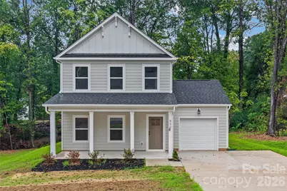 600 W Lewis Street, Dallas, NC 28034 - Photo 1