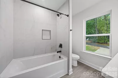 600 W Lewis Street, Dallas, NC 28034 - Photo 21