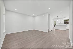 600 W Lewis St, Dallas, NC 28034 - Photo 5