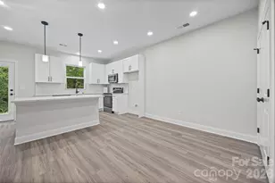 600 W Lewis St, Dallas, NC 28034 - Photo 9