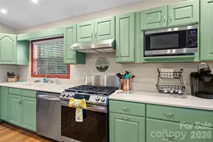 352 Lewis Ln, Maggie Valley, NC 28751 - Photo 11