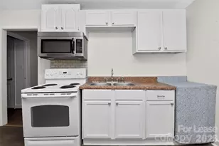 4030 Bearwood Ave, Charlotte, NC 28205 - Photo 15