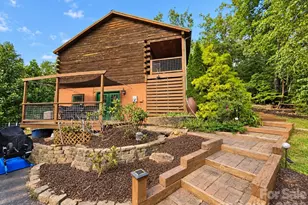 259 Travelers Rest Ln, Rutherfordton, NC 28139 - Photo 7