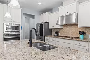 111 Paradise Hills Cir, Mooresville, NC 28115 - Photo 13