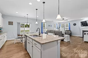 111 Paradise Hills Cir, Mooresville, NC 28115 - Photo 15