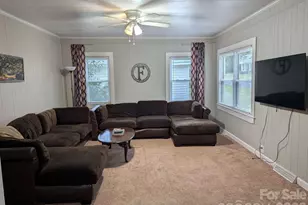 327 Aycock St NE, Concord, NC 28025 - Photo 5