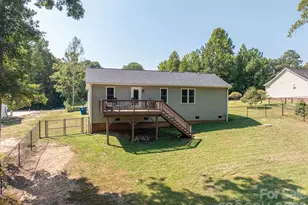 823 Limerick Dr, Dallas, NC 28034 - Photo 29