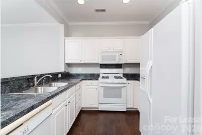 14925 Scothurst Lane, Charlotte, NC 28277 - Photo 5