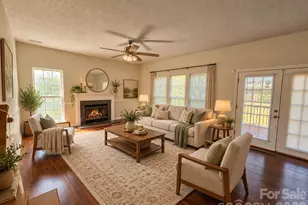 7402 Shiras Ct, Charlotte, NC 28273 - Photo 3