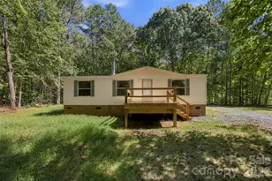 1325 Smith Woods Ln, Hickory Grove, SC 29717 - Photo 25