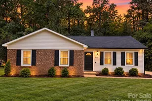 2115 Teddington Dr, Charlotte, NC 28214 - Photo 1