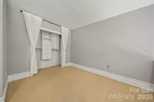 404 N Laurel Ave, Charlotte, NC 28204 - Photo 15