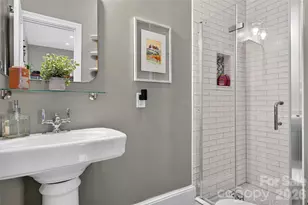 243 Keswick Ave, Charlotte, NC 28206 - Photo 23