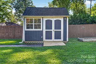 243 Keswick Ave, Charlotte, NC 28206 - Photo 15