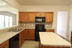 11103 Cypress View Dr, Charlotte, NC 28262 - Photo 13