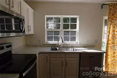 11118 Cypress View Drive, Charlotte, NC 28262 - Photo 9