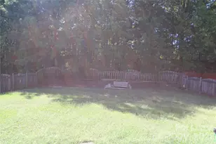 11118 Cypress View Dr, Charlotte, NC 28262 - Photo 33