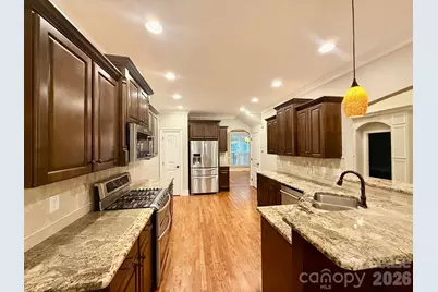 7133 Windyrush Road, Charlotte, NC 28226 - Photo 5
