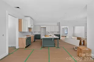 9215 Island Point Rd, Charlotte, NC 28278 - Photo 5