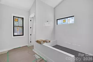 9215 Island Point Rd, Charlotte, NC 28278 - Photo 7