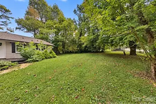 126 Stradley Mountain Rd, Asheville, NC 28806 - Photo 5