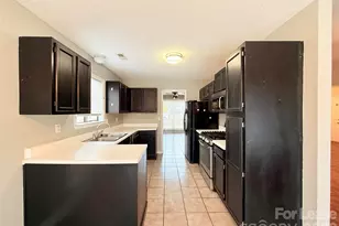 6924 Long Needles Dr, Charlotte, NC 28277 - Photo 7