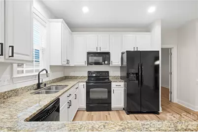 1915 Lela Avenue, Charlotte, NC 28208 - Photo 9