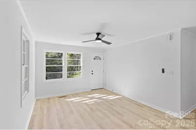 2700 Douglas Drive, Gastonia, NC 28054 - Photo 5