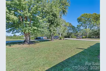 1188 Eastbrook Drive, Hendersonville, NC 28720 - Photo 7