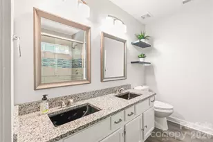3909 Armitage Dr, Charlotte, NC 28269 - Photo 15