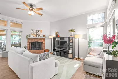 3909 Armitage Drive, Charlotte, NC 28269 - Photo 3