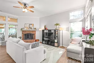 3909 Armitage Dr, Charlotte, NC 28269 - Photo 3