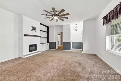 2481 Shelton Avenue, Statesville, NC 28677 - Photo 11