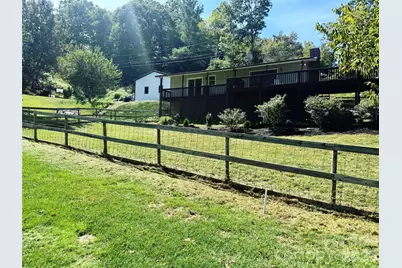 390 Hickory Hill Drive, Spruce Pine, NC 28777 - Photo 19