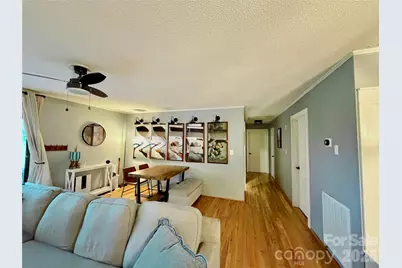 390 Hickory Hill Drive, Spruce Pine, NC 28777 - Photo 9