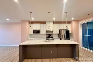 928 Portrush Ln, Tega Cay, SC 29708 - Photo 3