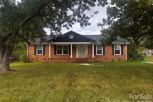 3105 Woodview Dr, High Point, NC 27265 - Photo 1