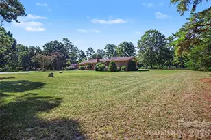 1762 Hwy 55 Hwy E, Clover, SC 29710 - Photo 3