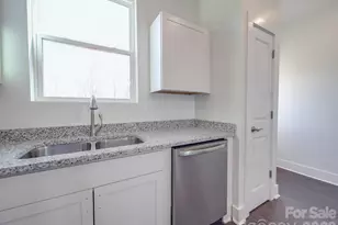 102 Snyder Ct NE, Concord, NC 28025 - Photo 11