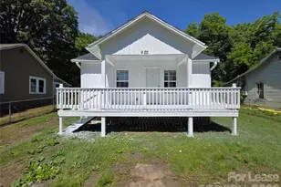 922 S Meeting St, Statesville, NC 28677 - Photo 1