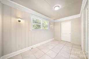 1914 Kilborne Dr, Charlotte, NC 28205 - Photo 13