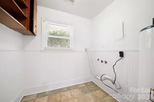 1914 Kilborne Dr, Charlotte, NC 28205 - Photo 25