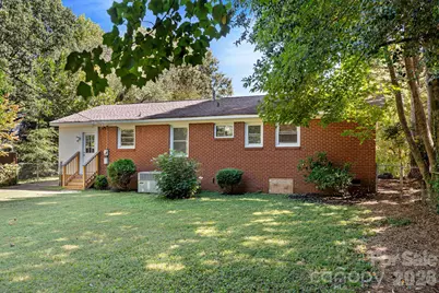 1914 Kilborne Drive, Charlotte, NC 28205 - Photo 33