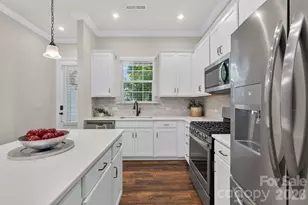 11628 Founders Park Ln, Pineville, NC 28134 - Photo 5