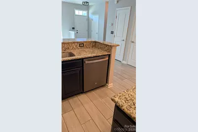 1645 Fleetwood Drive, Charlotte, NC 28208 - Photo 5