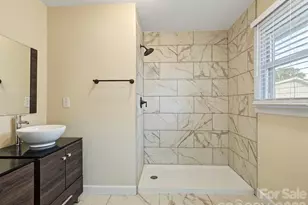 512 Villa St, Kannapolis, NC 28083 - Photo 5