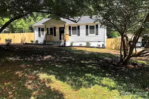 710 Stowe Dr, Lowell, NC 28098 - Photo 1