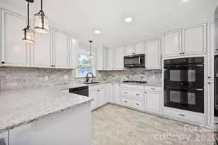 604 W Park Ave, Mooresville, NC 28115 - Photo 13